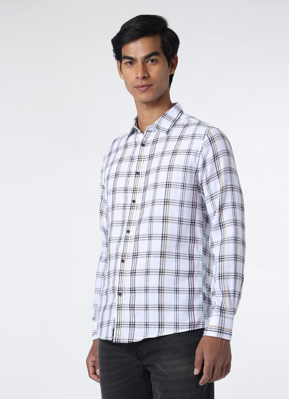 Men White Regular Fit Checked Casual Shirt, , large image number 3