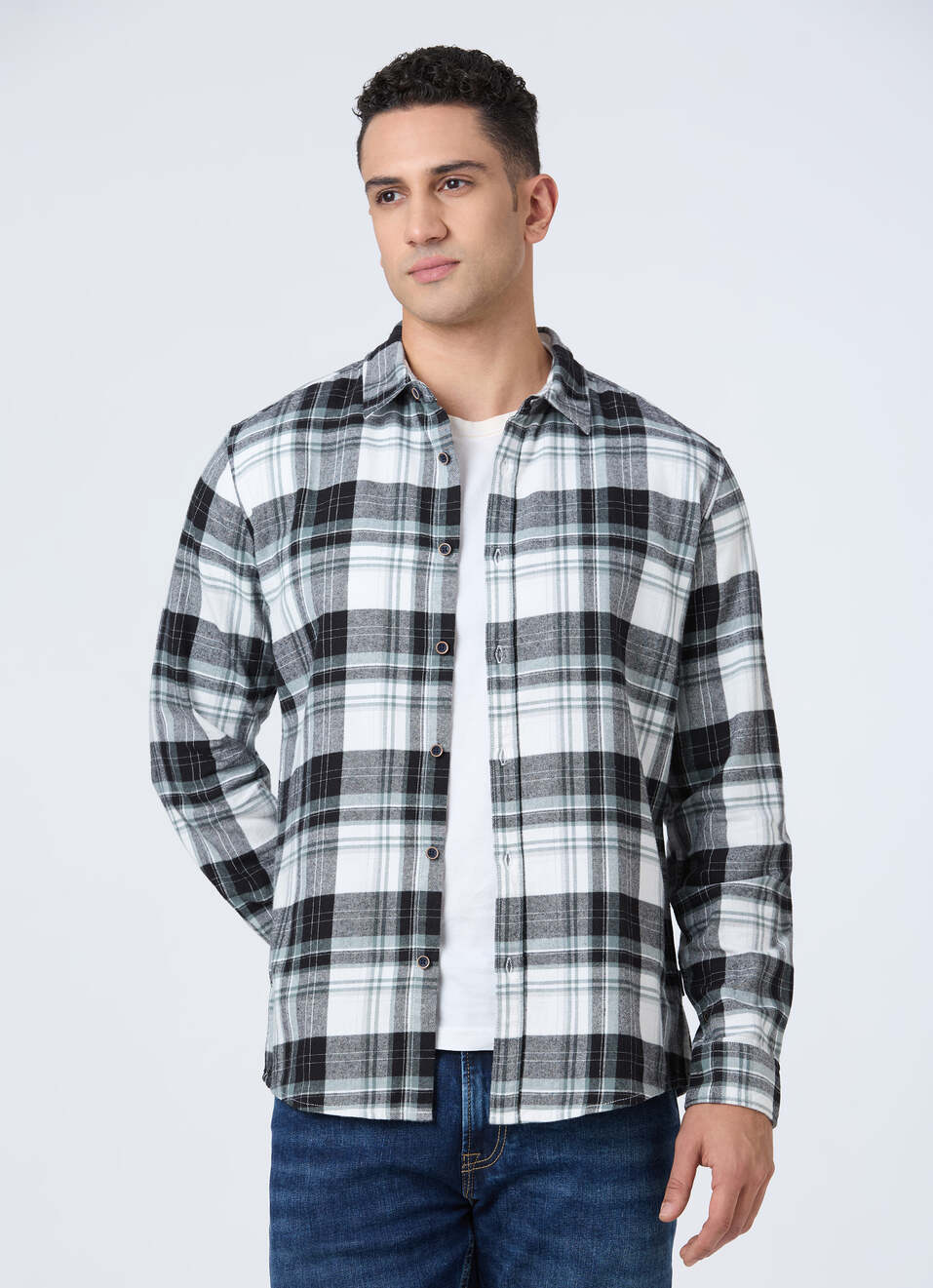 Men Black & White Check Full Sleeve Shirt, , large image number 0