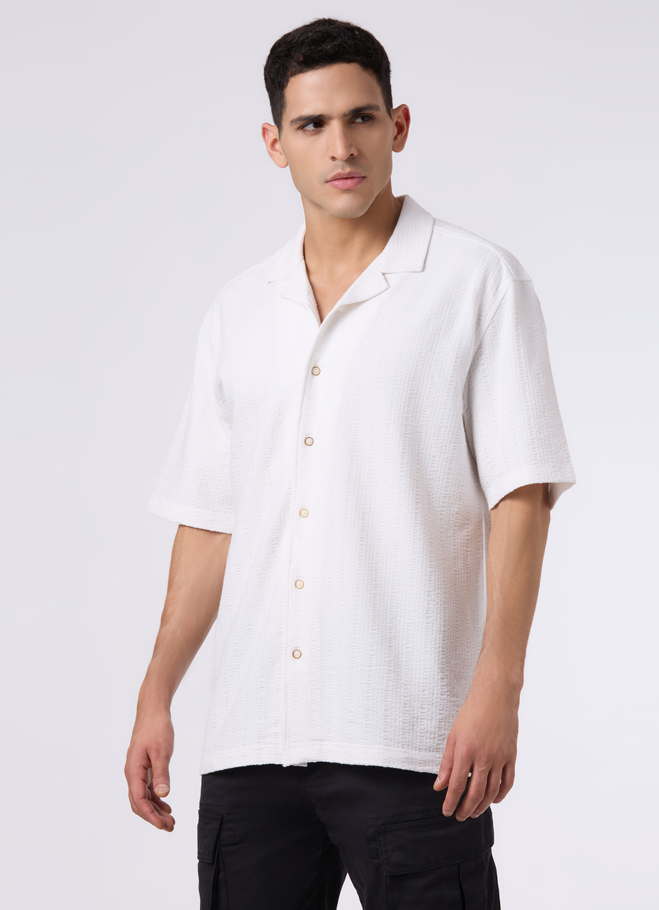 Men Black Cuban Collar Short Sleeve Relaxed Fit Shirt, , large image number 3