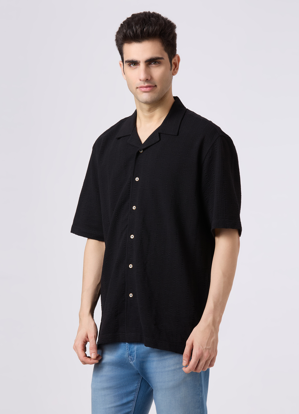 Men Black Cuban Collar Short Sleeve Relaxed Fit Shirt, , large image number 3