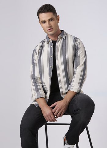 Men White & Grey Vertical Stripe Casual Shirt