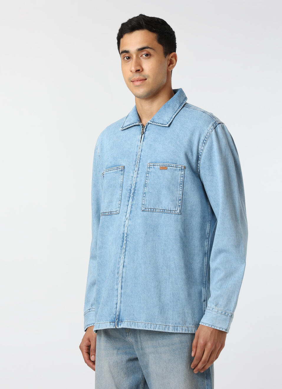 Men Light Blue Oversized Denim Zip Up Shirt, , large image number 3