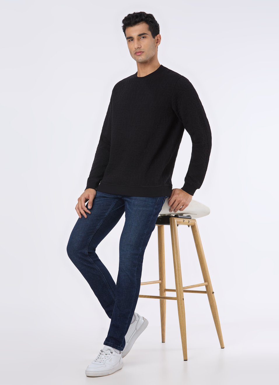 Men Black Self Textured Regular Fit Sweatshirt, , large image number 5