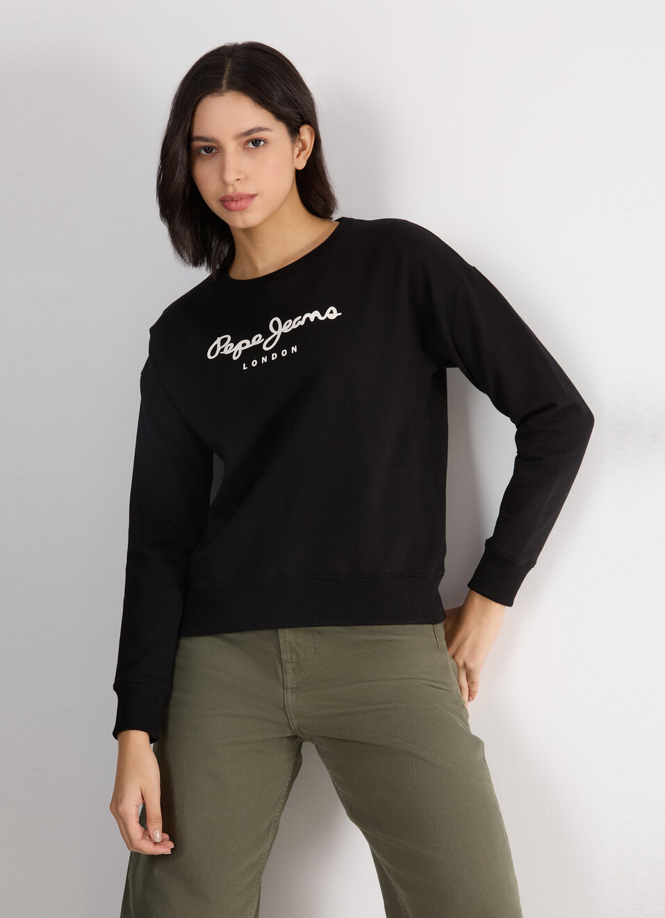 Women  Black Logo Print Comfort Fit Sweatshirt, , large image number 0