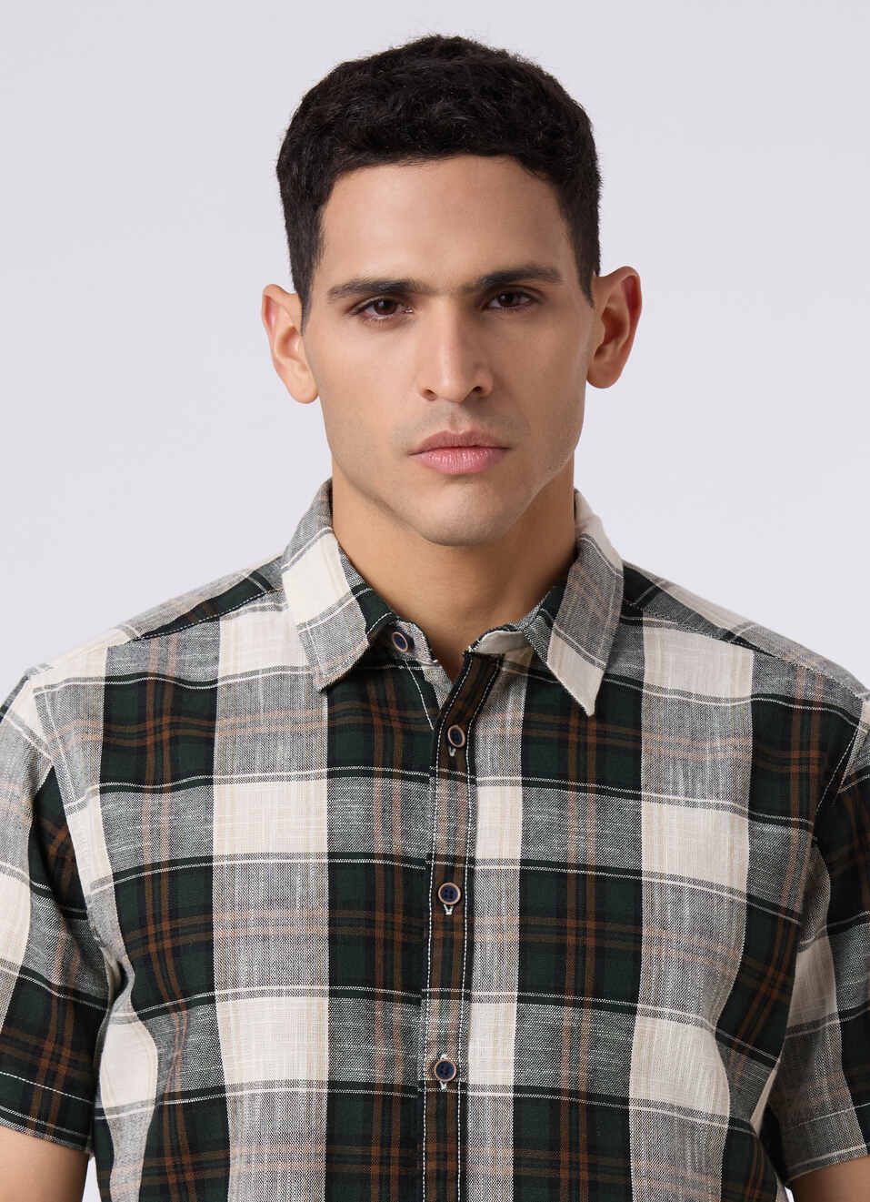 Men Dark Green Checked Regular Fit Short Sleeve Shirt, , large image number 4