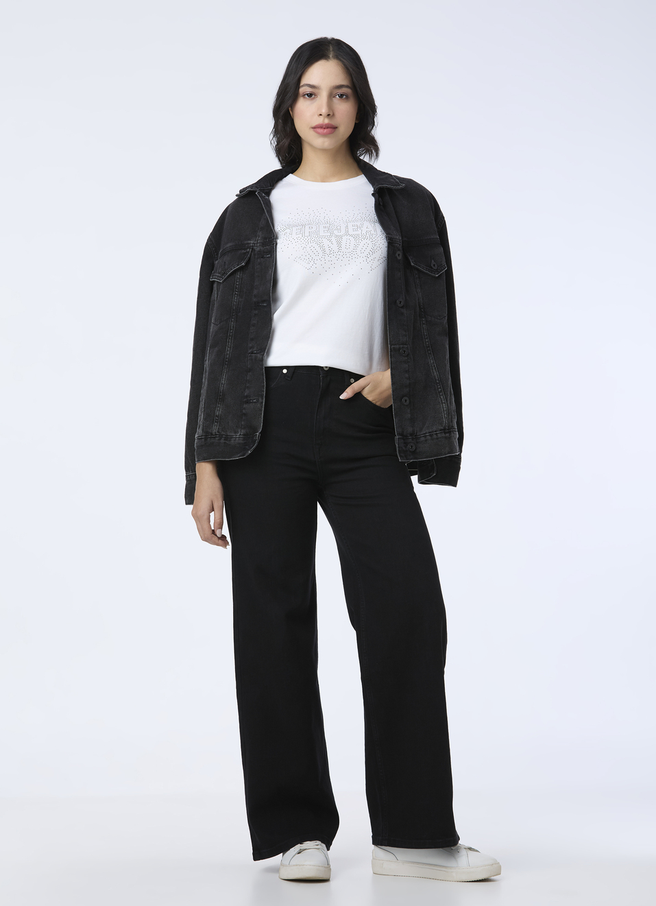 Women White Embellished Short Sleeve Stretch T-shirt, , large image number 5