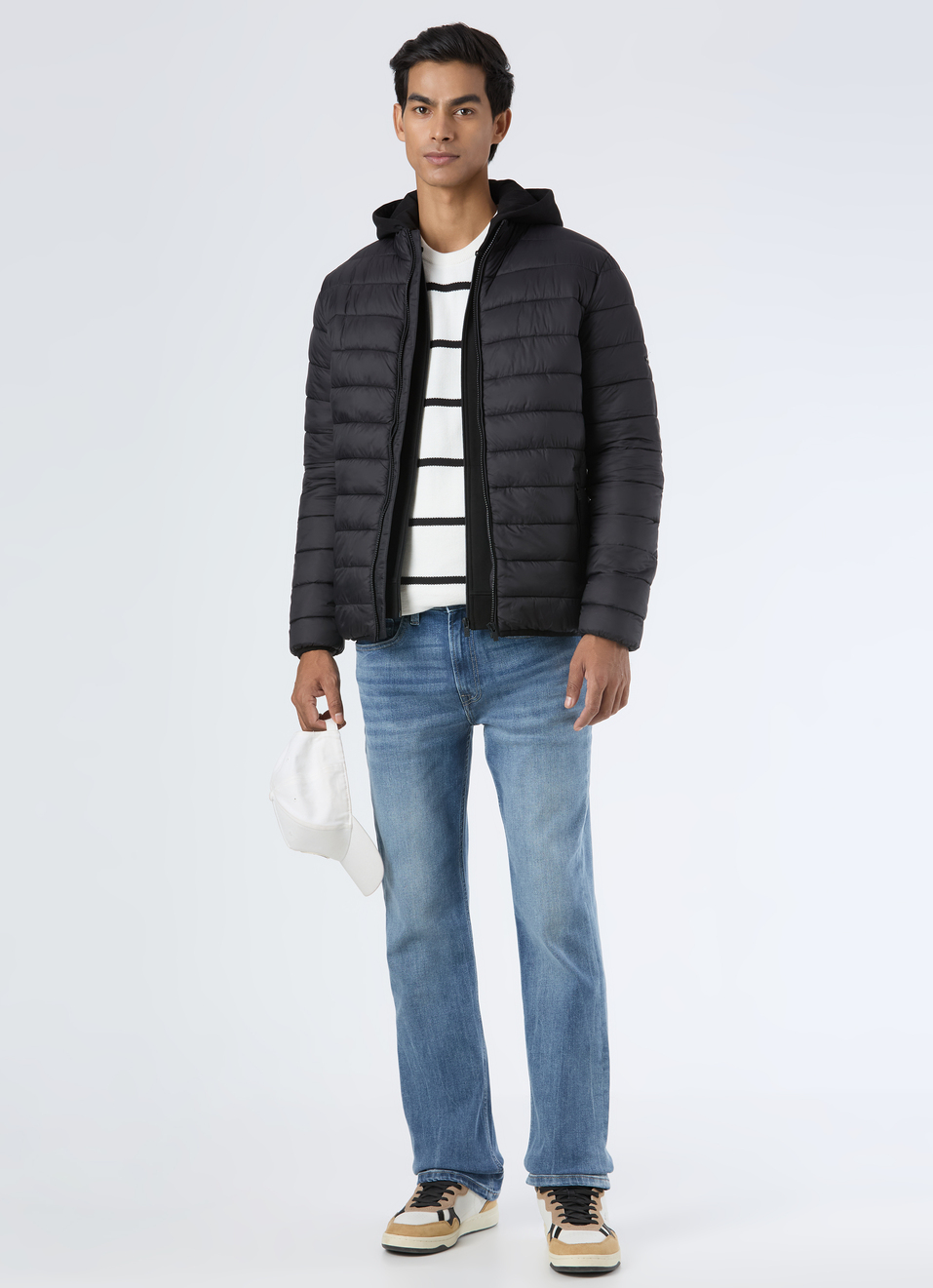 Men Black Lightweight Quilted Puffer Jacket, , large image number 5