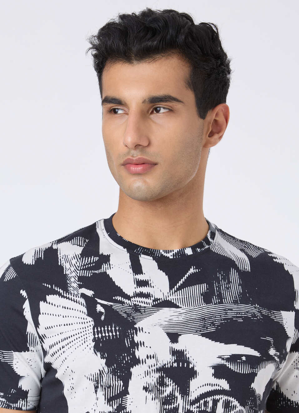 Men Monochrome Abstract Print Slim T-shirt, , large image number 4