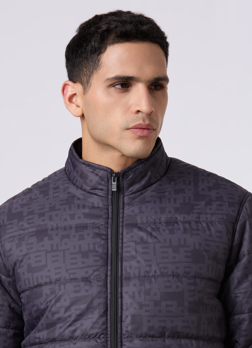 Men Black All Over Print Quilted Puffer Jacket, , large image number 4