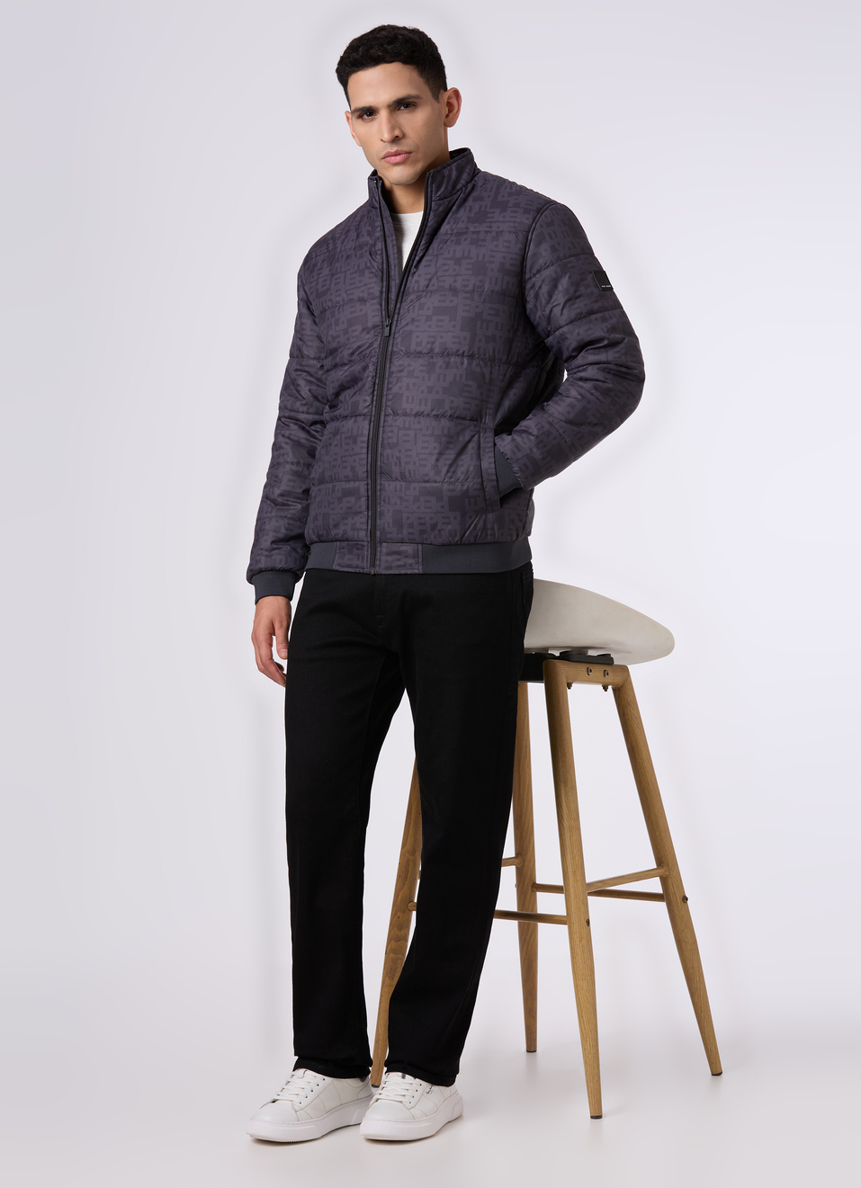 Men Black All Over Print Quilted Puffer Jacket, , large image number 5