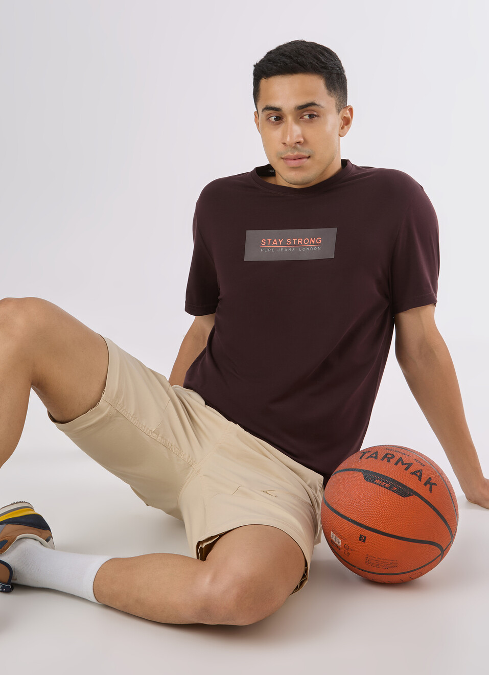 Men Brown Crew Neck Slim Fit T-shirt, , large image number 5