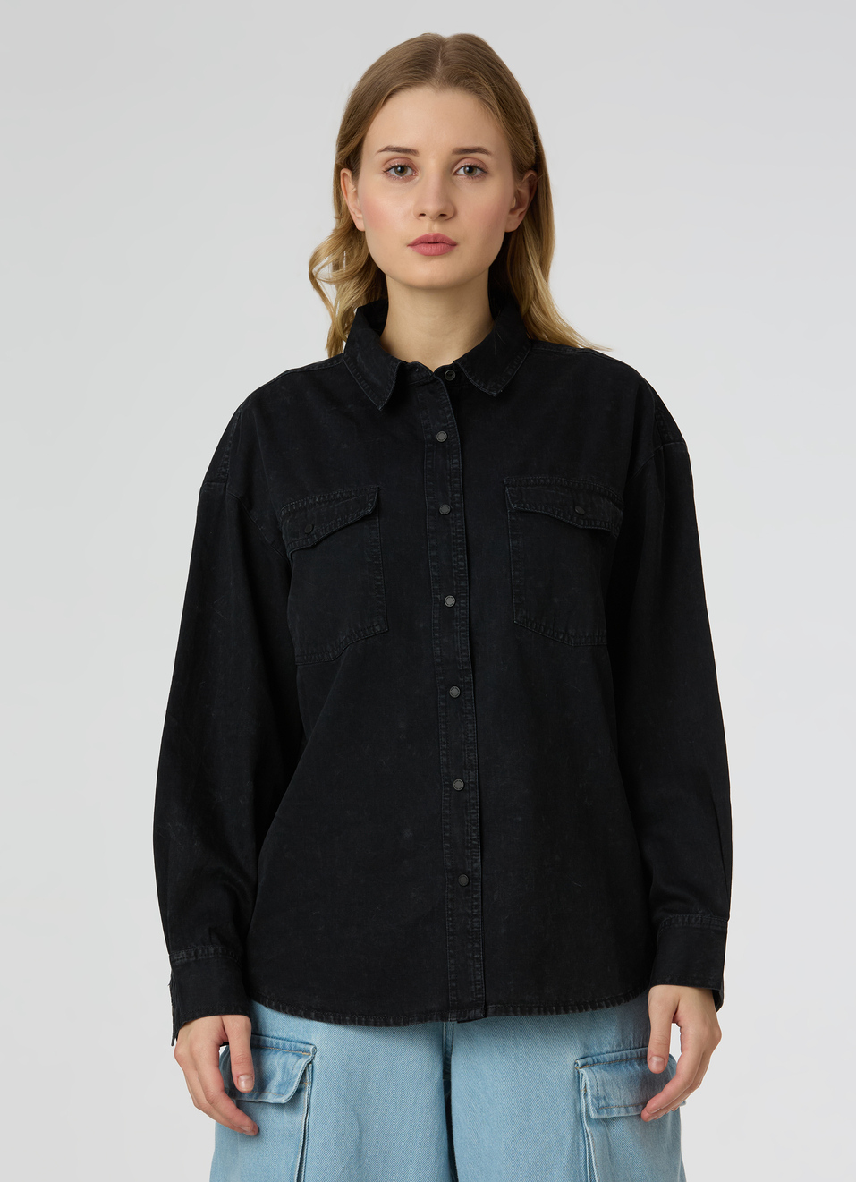 Women Black Oversized Full Sleeve Denim Shirt, , large image number 1