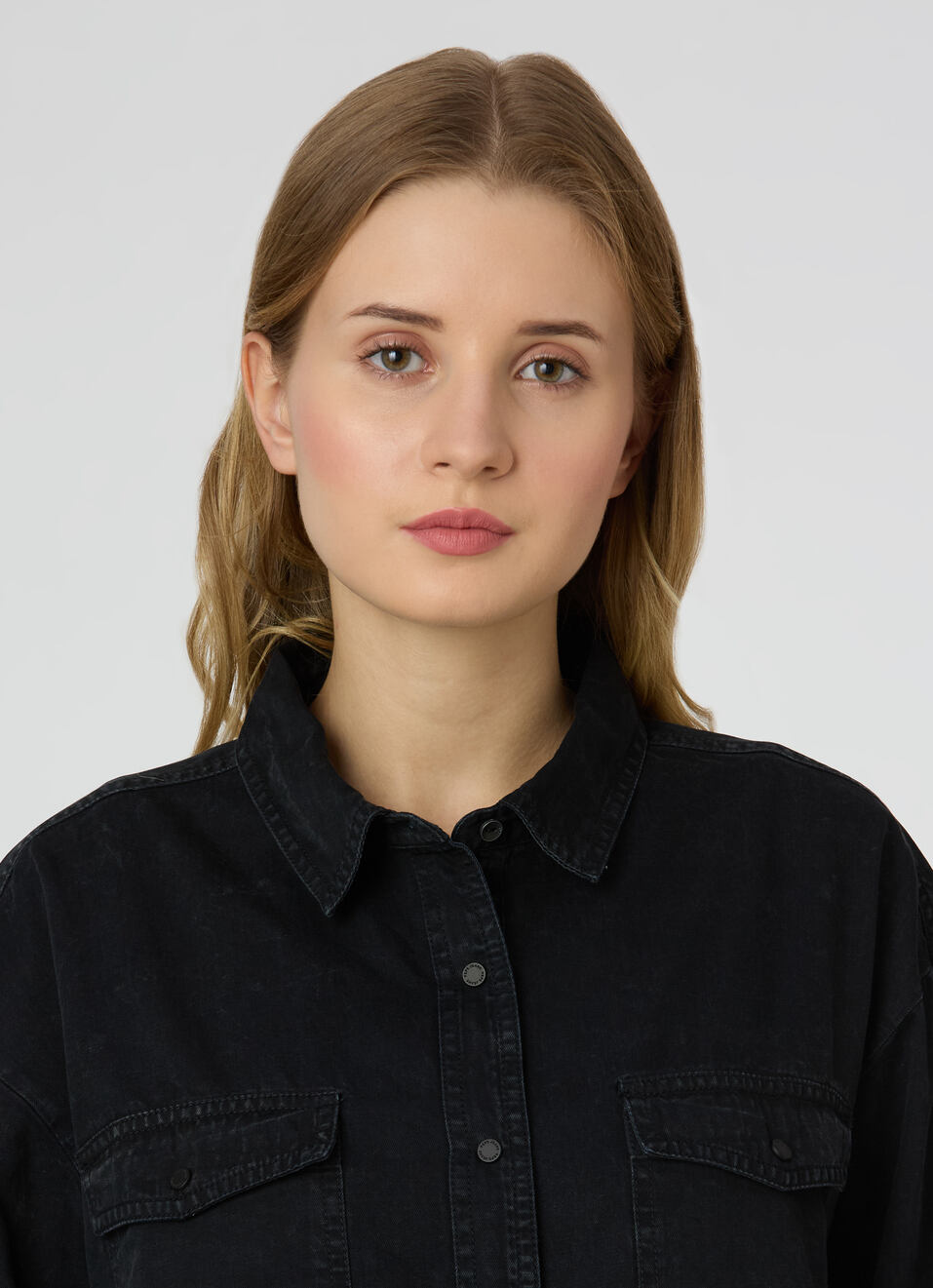 Women Black Oversized Full Sleeve Denim Shirt, , large image number 4