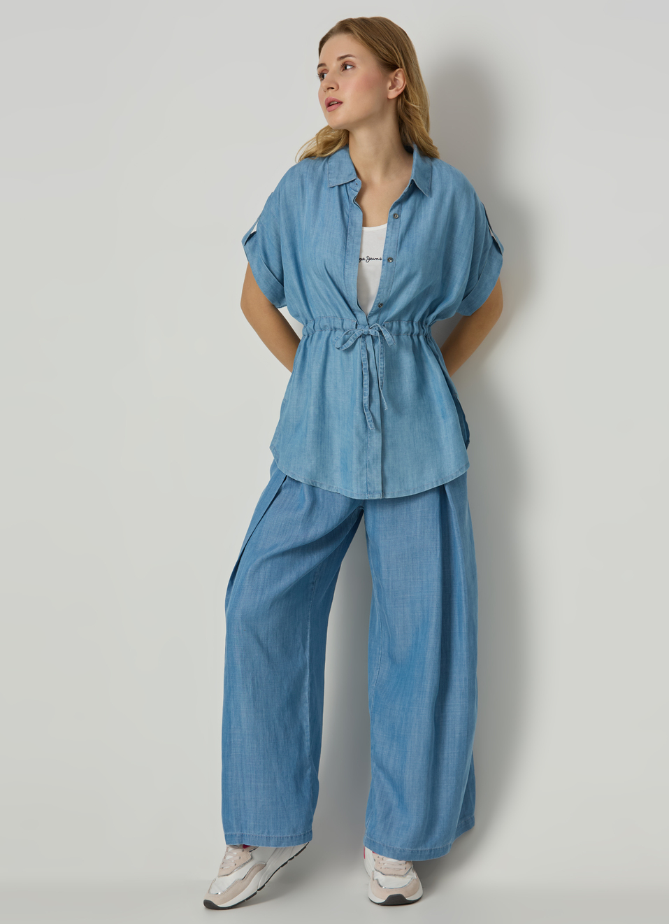 Women Light Blue Drawstring Waist Tab Sleeves Denim Top, , large image number 5