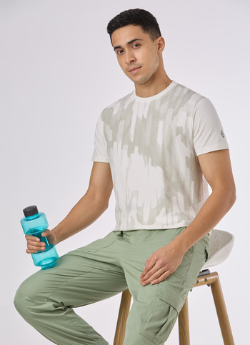 Men Ecru Camouflage Texture Print T-shirt