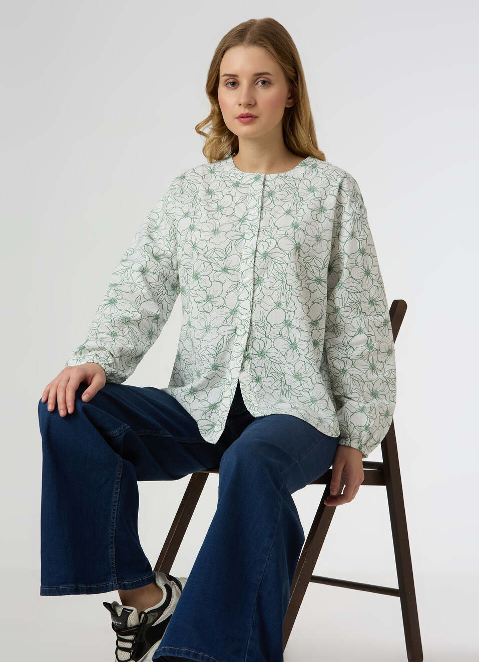 Women Green Floral Printed Regular Fit Shirt, , large image number 0