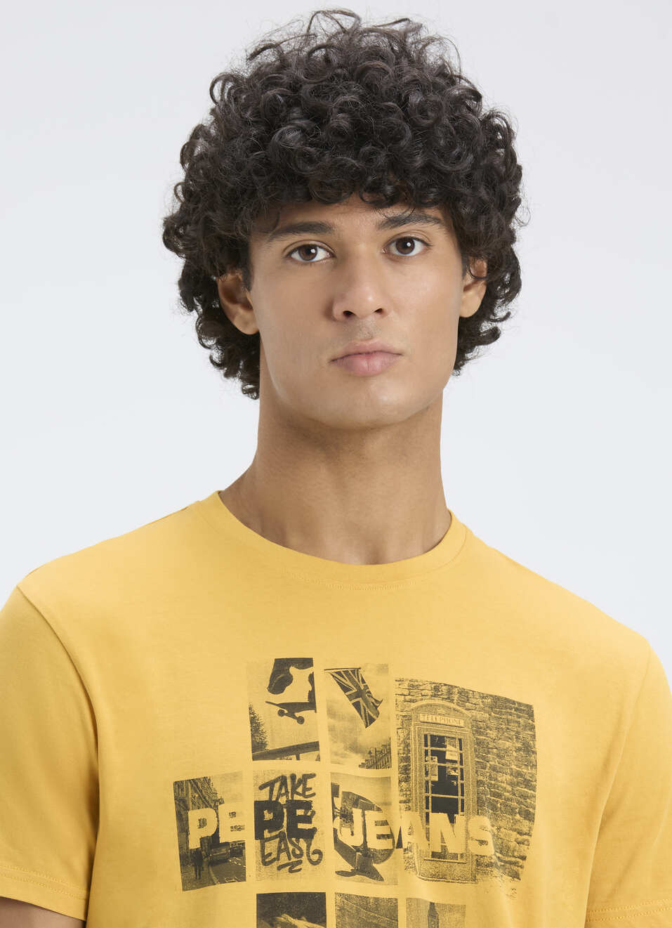 Men Gold Graphic Print Short Sleeve T-shirt, , large image number 4