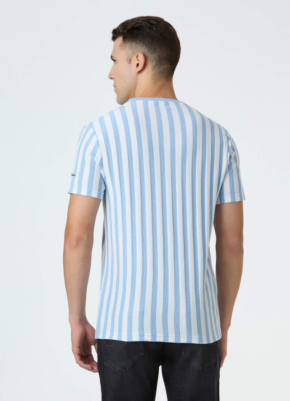Men Sky Blue Vertical Stripe Short Sleeve T-shirt, , large image number 2