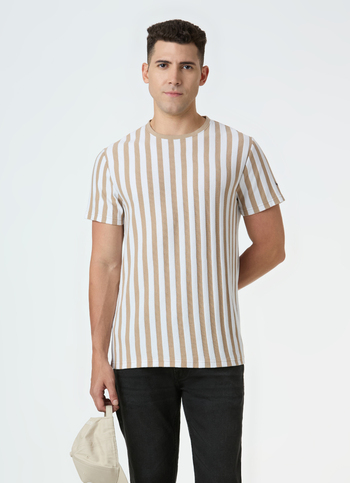 Men Beige & White Vertical Stripe T-shirt