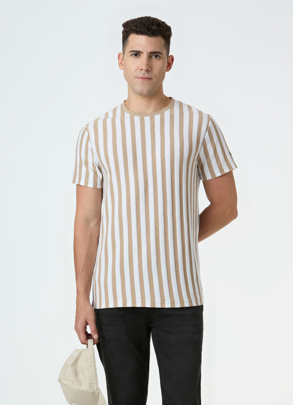 Men Beige & White Vertical Stripe T-shirt, , large image number 0