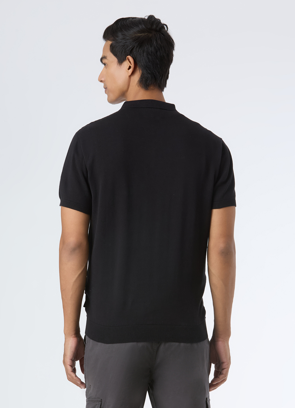 Men Black Letter Print Half Zip Polo Flat Knit, , large image number 2