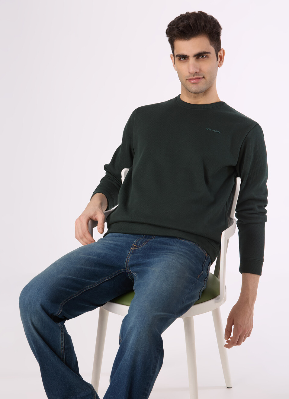 Men Green Solid Crew Neck Sweatshirt, , large image number 0