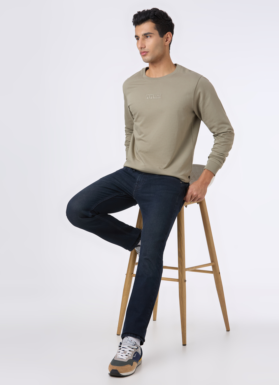 Men Green Crew Neck Sweatshirt With Logo Emboss, , large image number 5