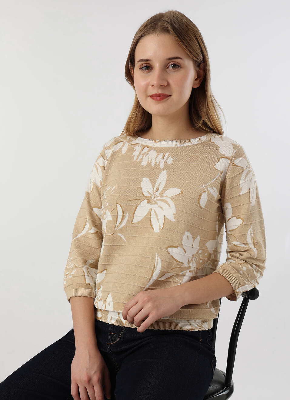 Women Beige Floral Print Flat Knit, , large image number 0