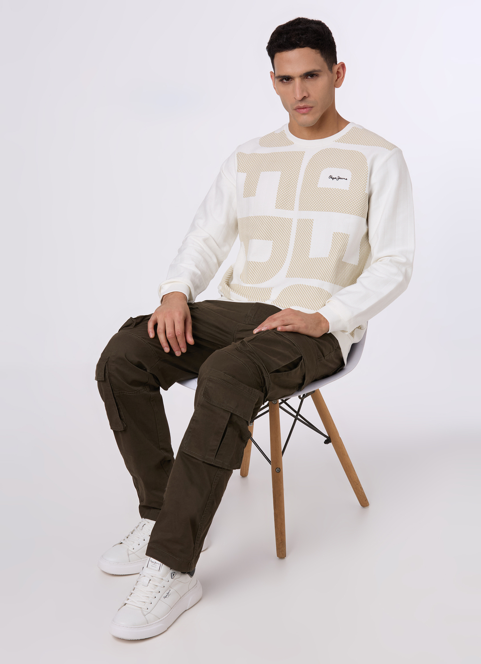 Men White Logo Print Regular Fit Sweatshirt, , large image number 5