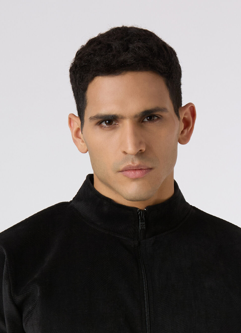 Men Black Textured Zip Up Sweatshirt, , large image number 4