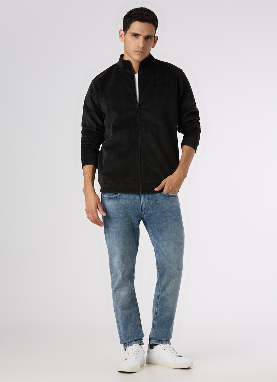 Men Black Textured Zip Up Sweatshirt, , large image number 5