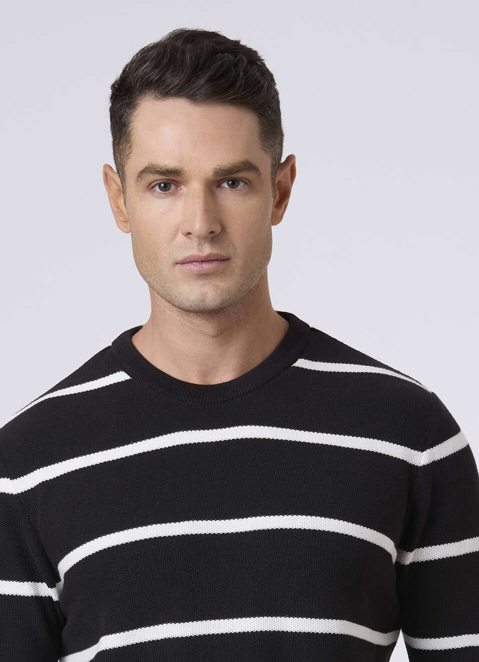 Men Black Horizontal Stripe Flat Knit, , large image number 4