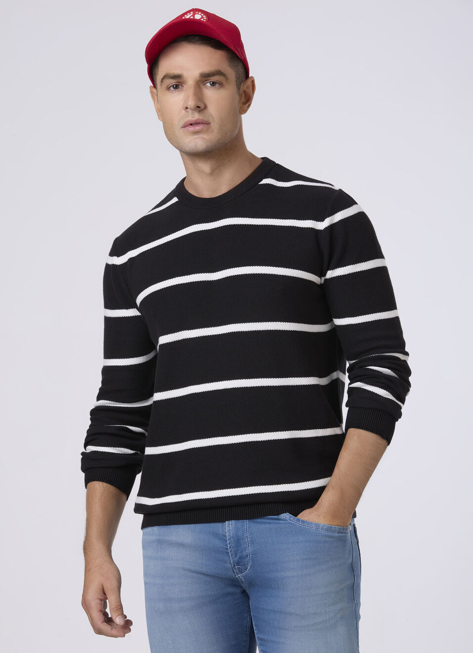 Men Black Horizontal Stripe Flat Knit, , large image number 0