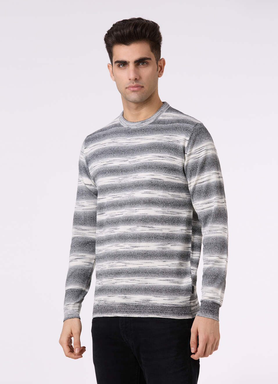 Men Grey Horizontal Stripe Flat Knit Sweater, , large image number 3
