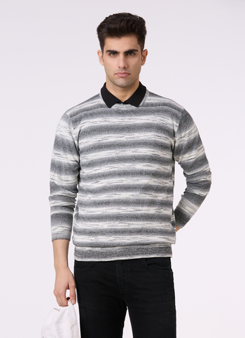 Men Grey Horizontal Stripe Flat Knit Sweater