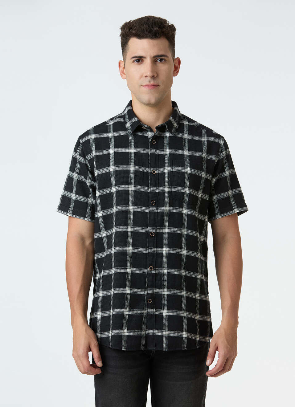 Men Black Check Short Sleeve Shirt, , large image number 1