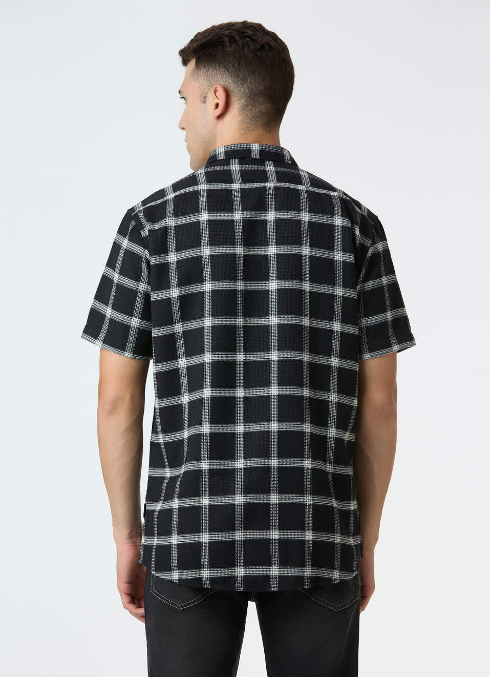 Men Black Check Short Sleeve Shirt, , large image number 2