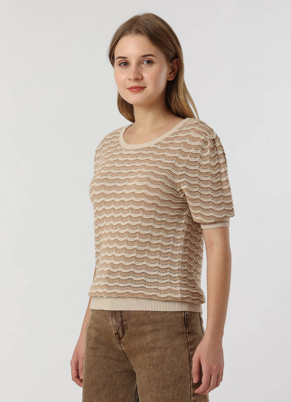 Women Beige Textured Stripe Knit Short Sleeve Flat Knit, , large image number 3
