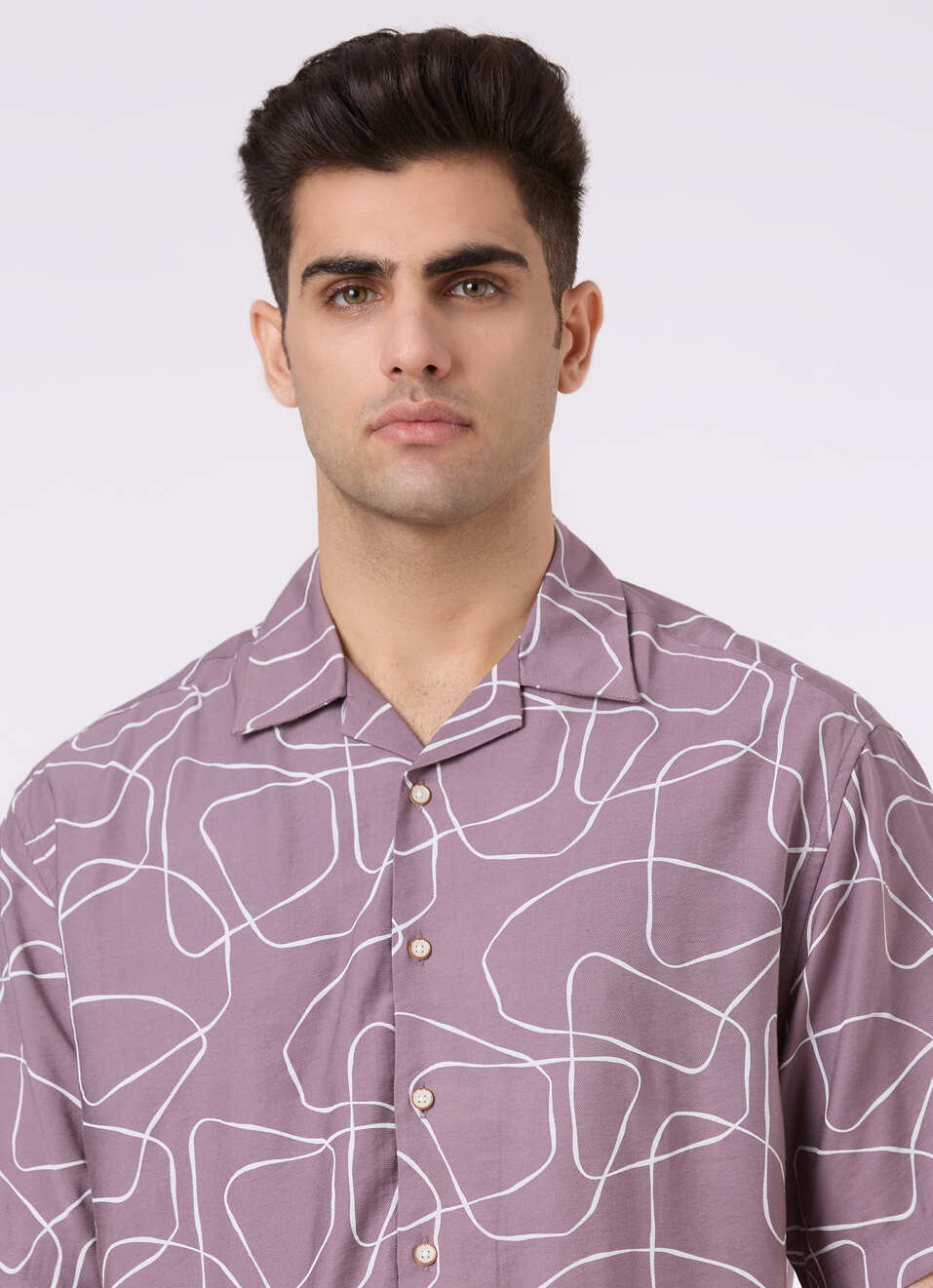 Men Purple Abstract Print Relaxed Fit Resort Collar Short Sleeve Shirt, , large image number 4