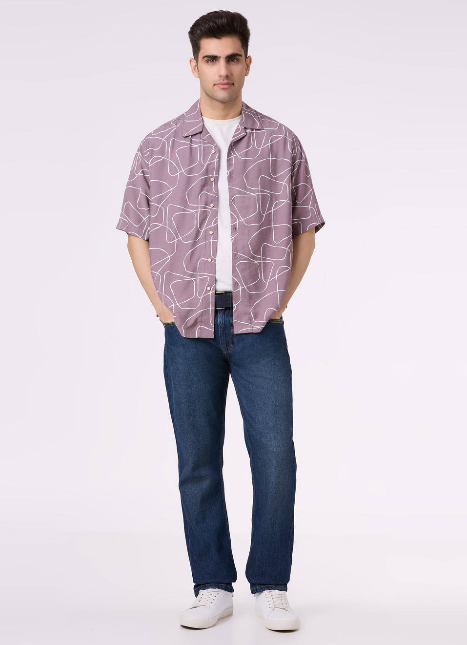 Men Purple Abstract Print Relaxed Fit Resort Collar Short Sleeve Shirt, , large image number 5