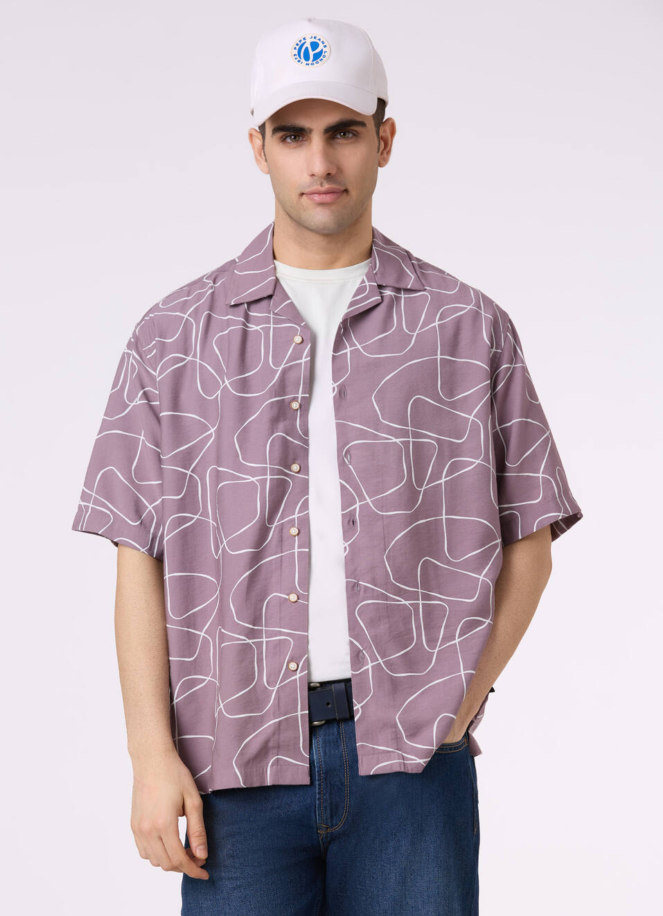Men Purple Abstract Print Relaxed Fit Resort Collar Short Sleeve Shirt, , large image number 0