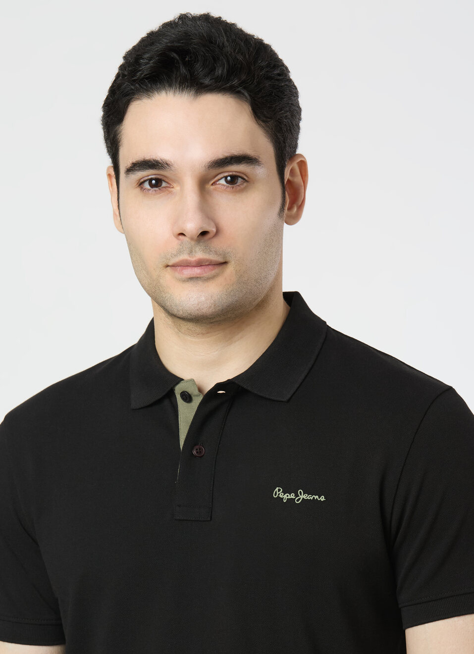 Men Black Regular Fit Solid Polo, , large image number 4