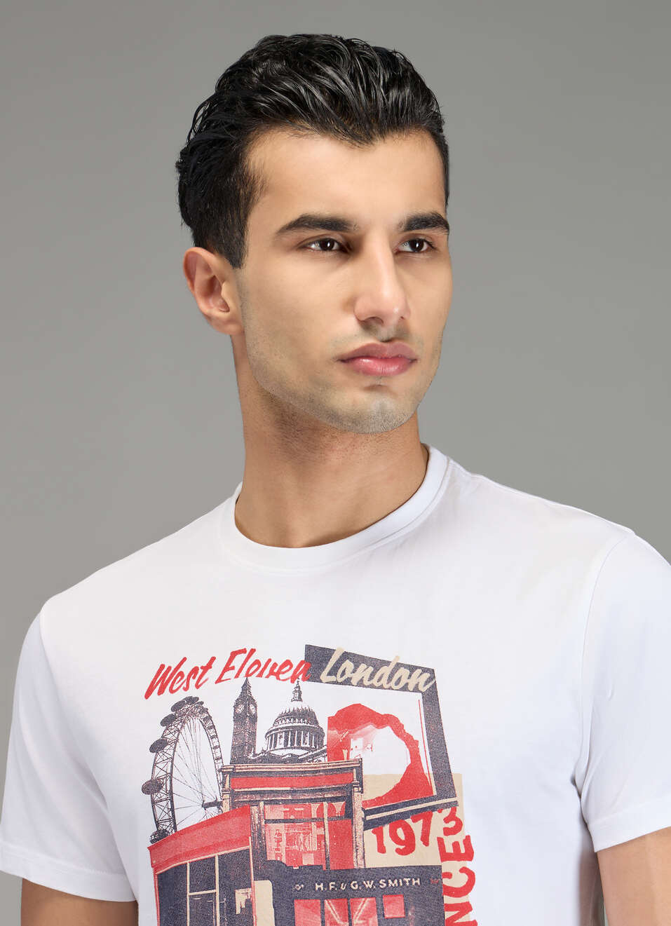Men White Graphic Print Slim Fit T-shirt, , large image number 4