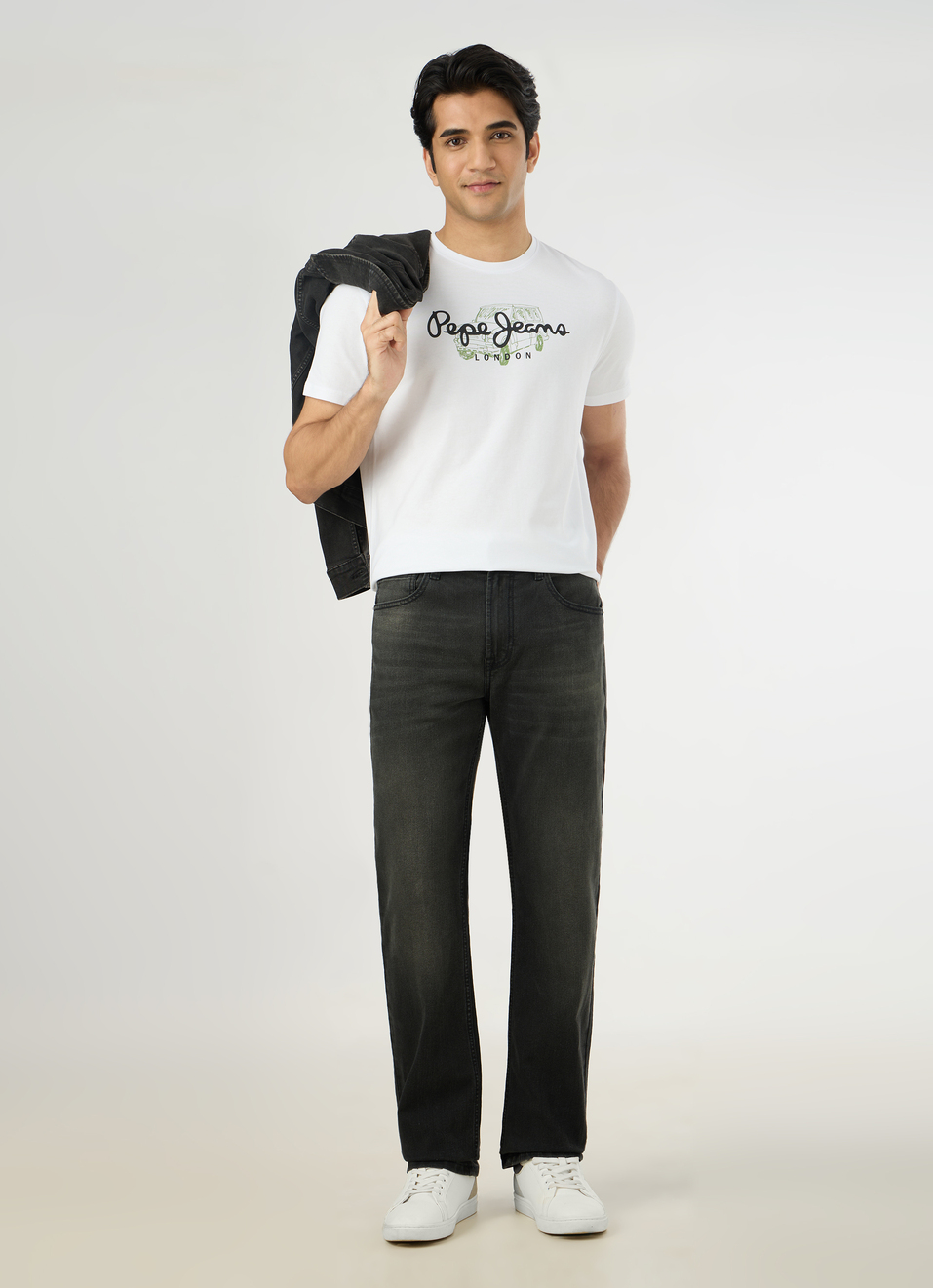 Men White Slim Graphic T-shirt, , large image number 5