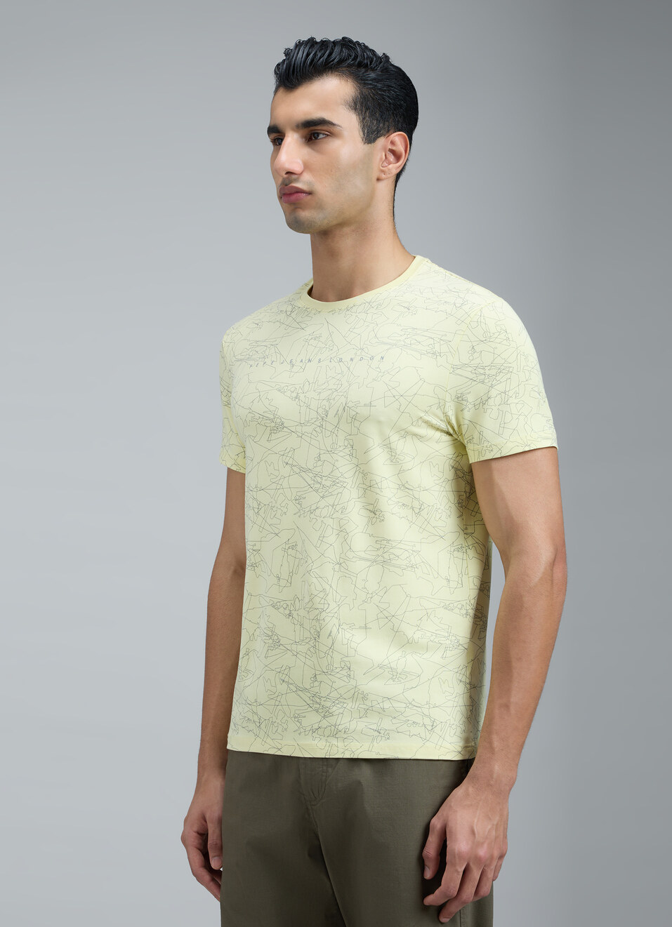 Men Yellow Abstract Print Slim Fit T-shirt, , large image number 3