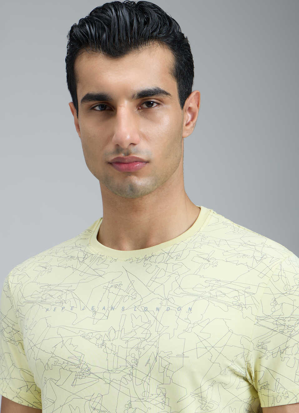 Men Yellow Abstract Print Slim Fit T-shirt, , large image number 4