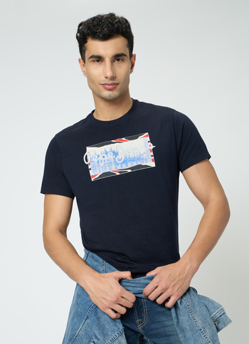 Men Navy Graphic Slim Fit T-shirt