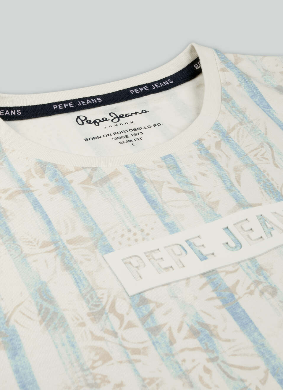 Men Off White Printed Slim Fit T-shirt, , large image number 7