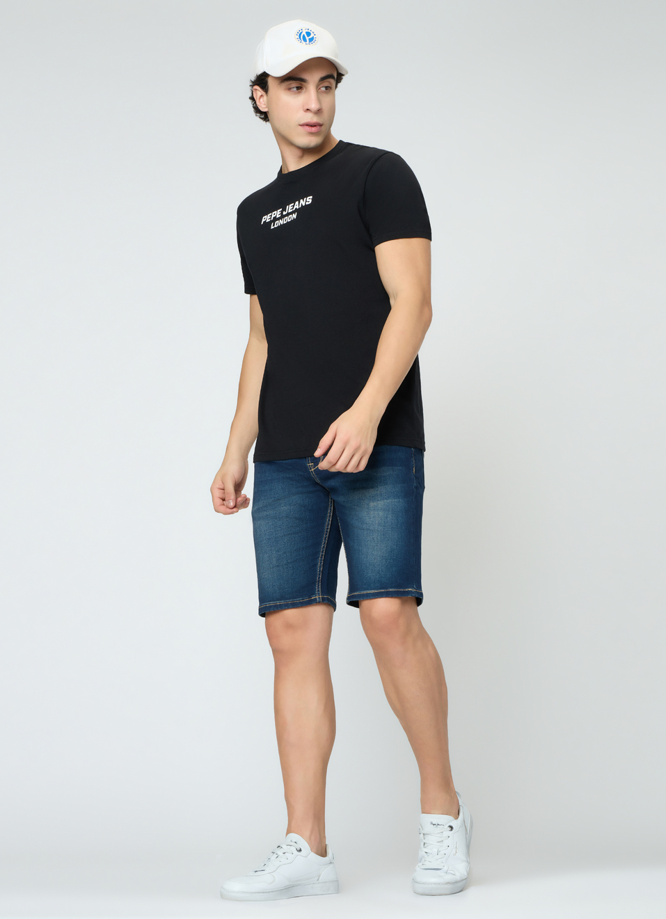 Men Black Graphic Slim Fit T-shirt, , large image number 6
