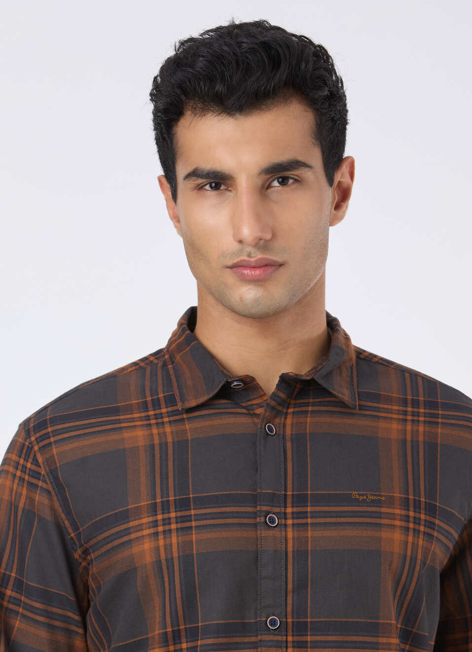 Men Charcoal Grey Checked Regular Fit Twill Shirt, , large image number 1